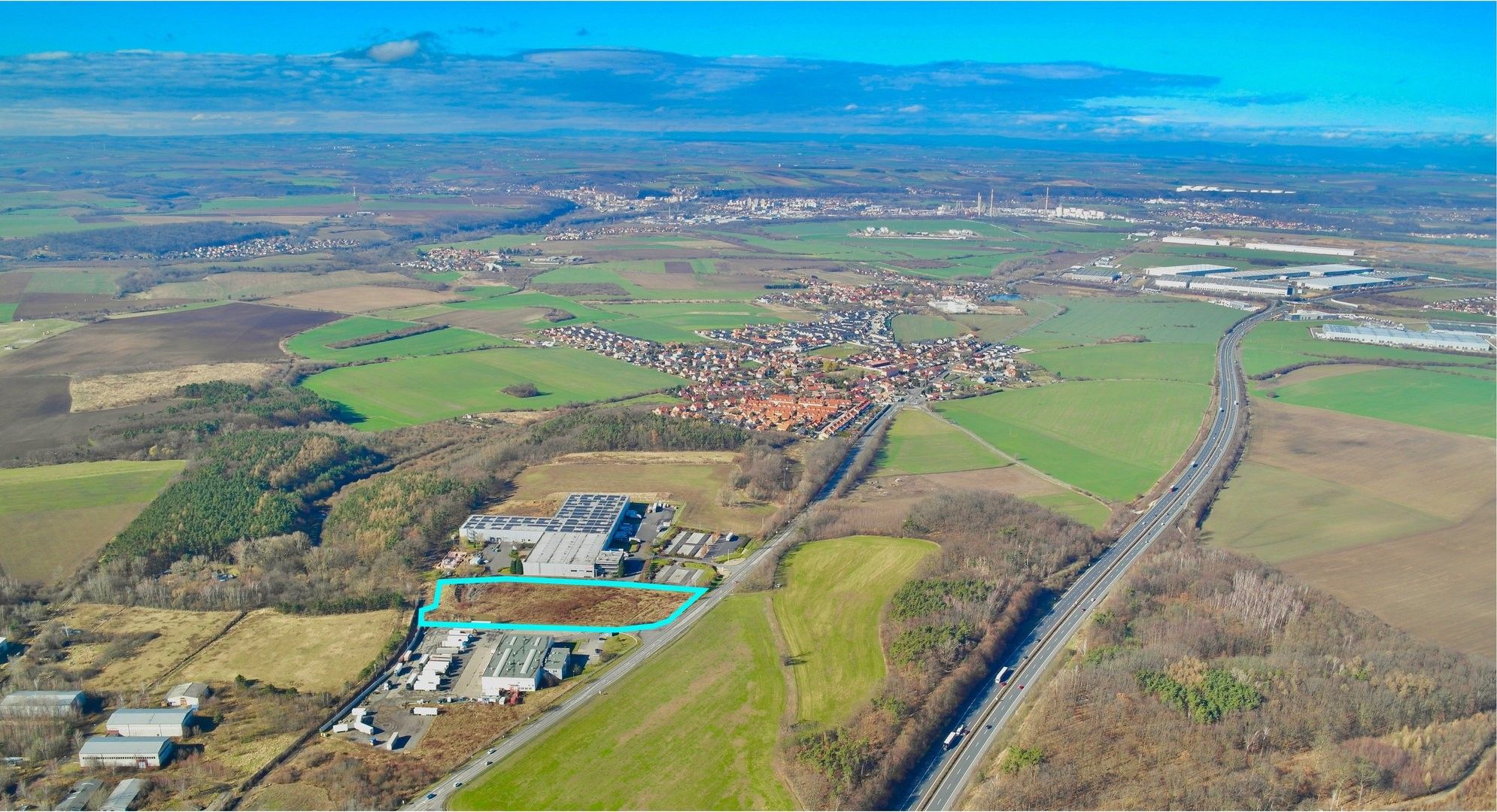 Prodej komerční pozemek - Odolena Voda, 16 471 m²