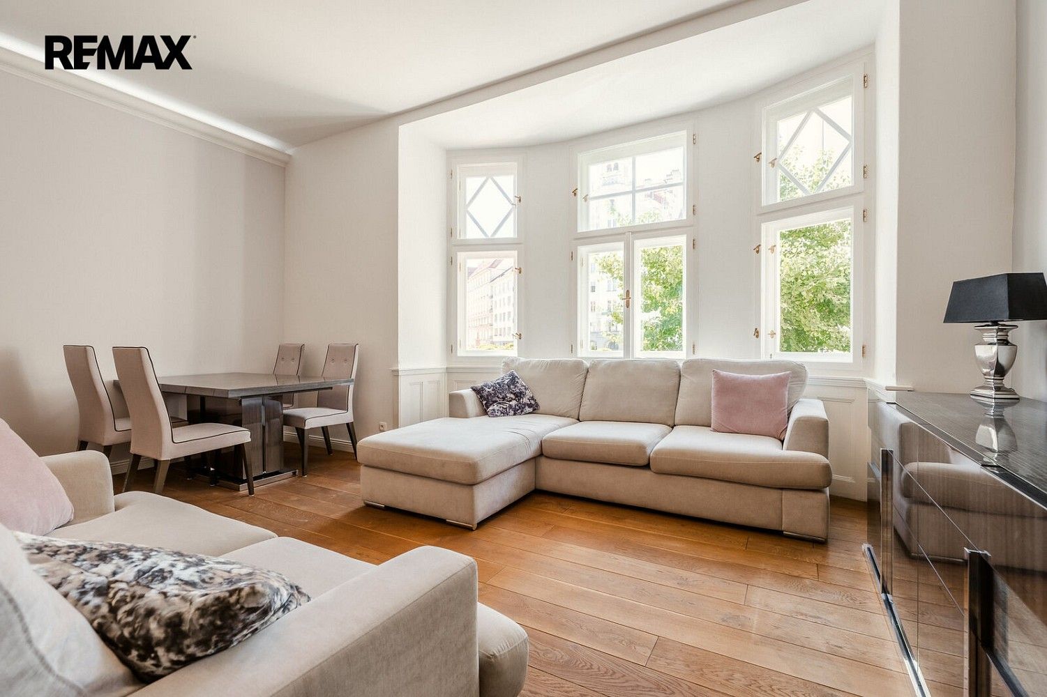 Byt 4+kk · 103 m² · Praha - Dejvice, okres Praha 6, Hlavní město Praha - 3