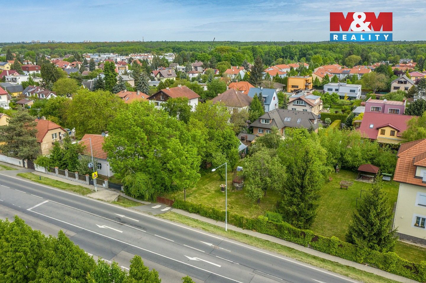 Prodej pozemek pro bydlení - Praha - Újezd nad Lesy, Hlavní město Praha - 5