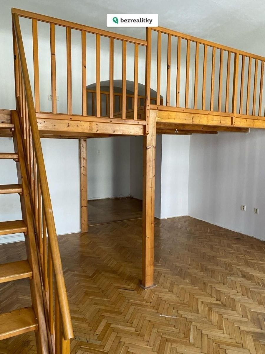 Prodej byt 1+1 - Veletržní 405, Praha, 58 m²