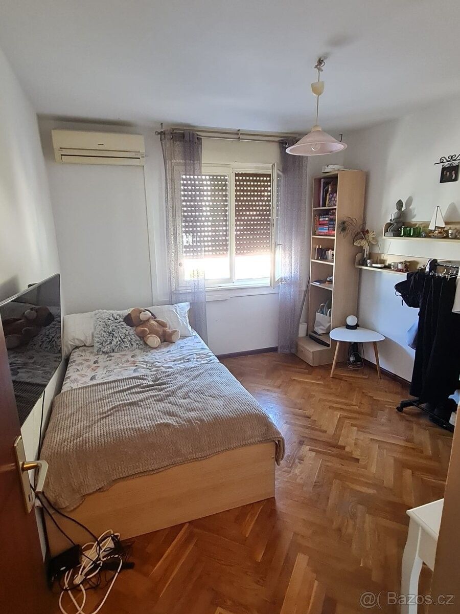 Prodej byt - 987 66, Zahraničí - 5