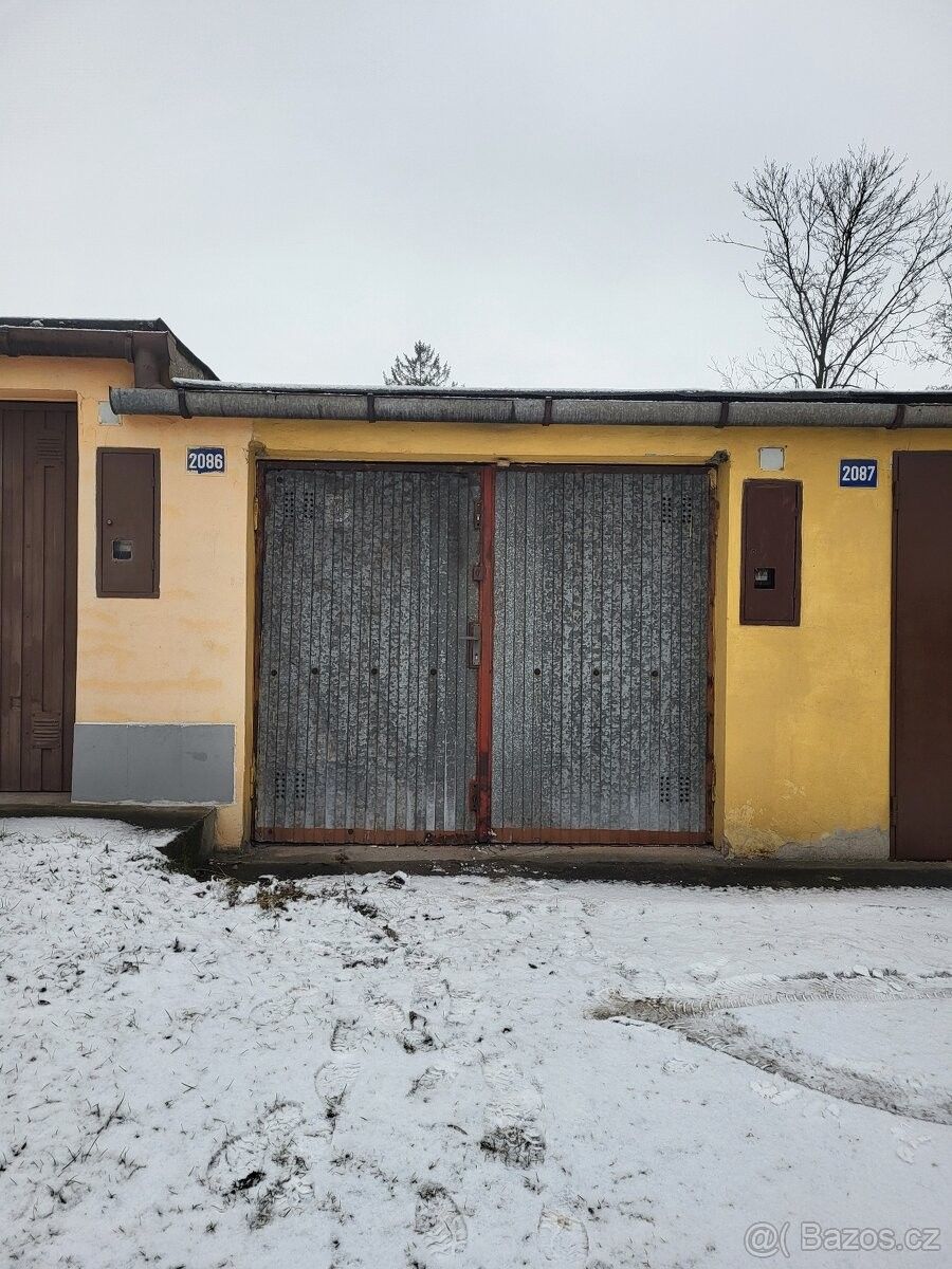 Garáže, 739 56, Frýdek - Místek