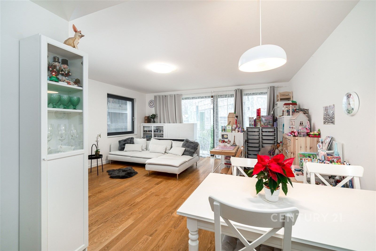 3+kk, Pod dvorem, Praha, 104 m²