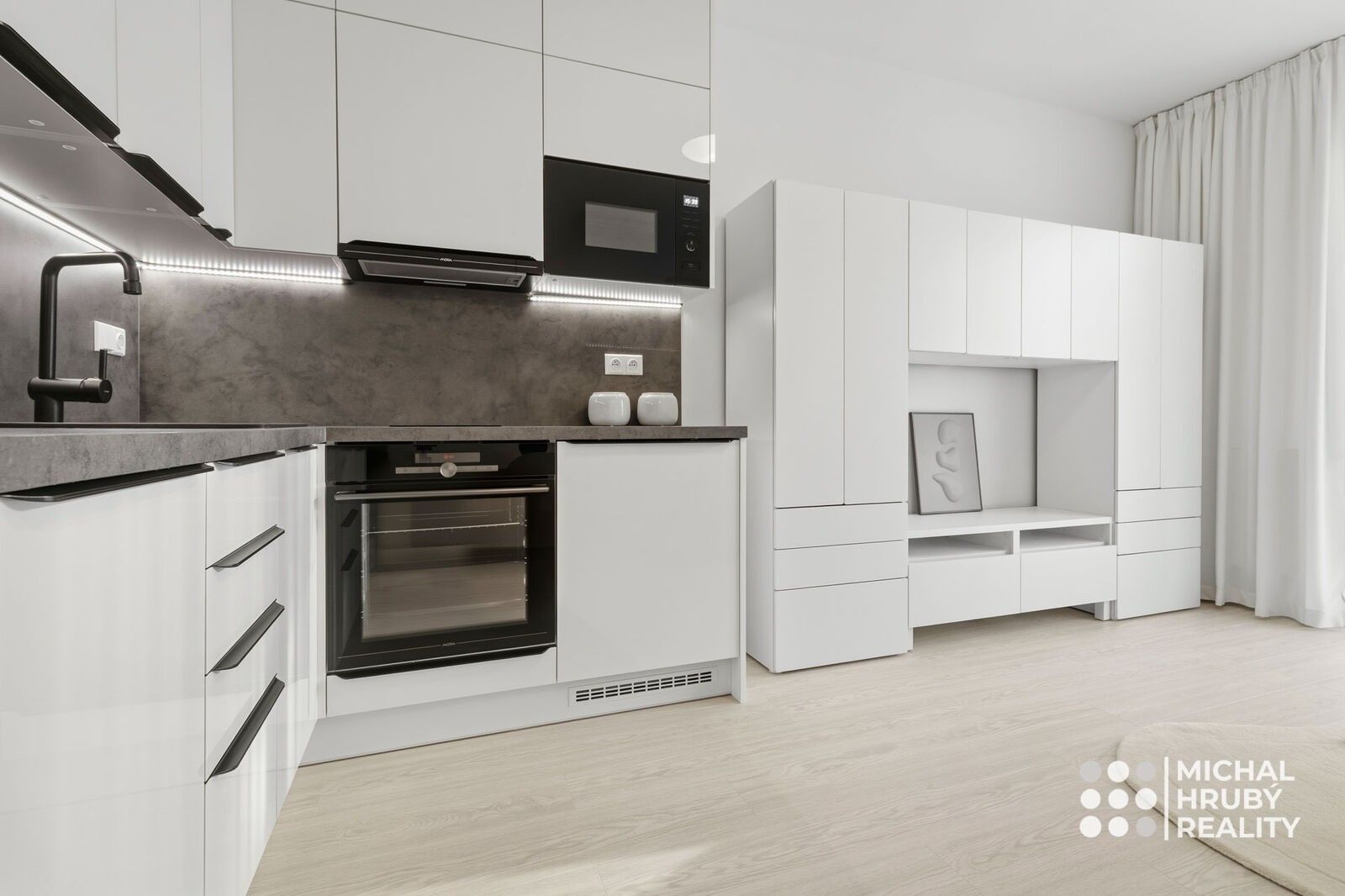 Byt 1+kk · 32 m² · Výstavní 2373, Ostrava Mariánské Hory - 4