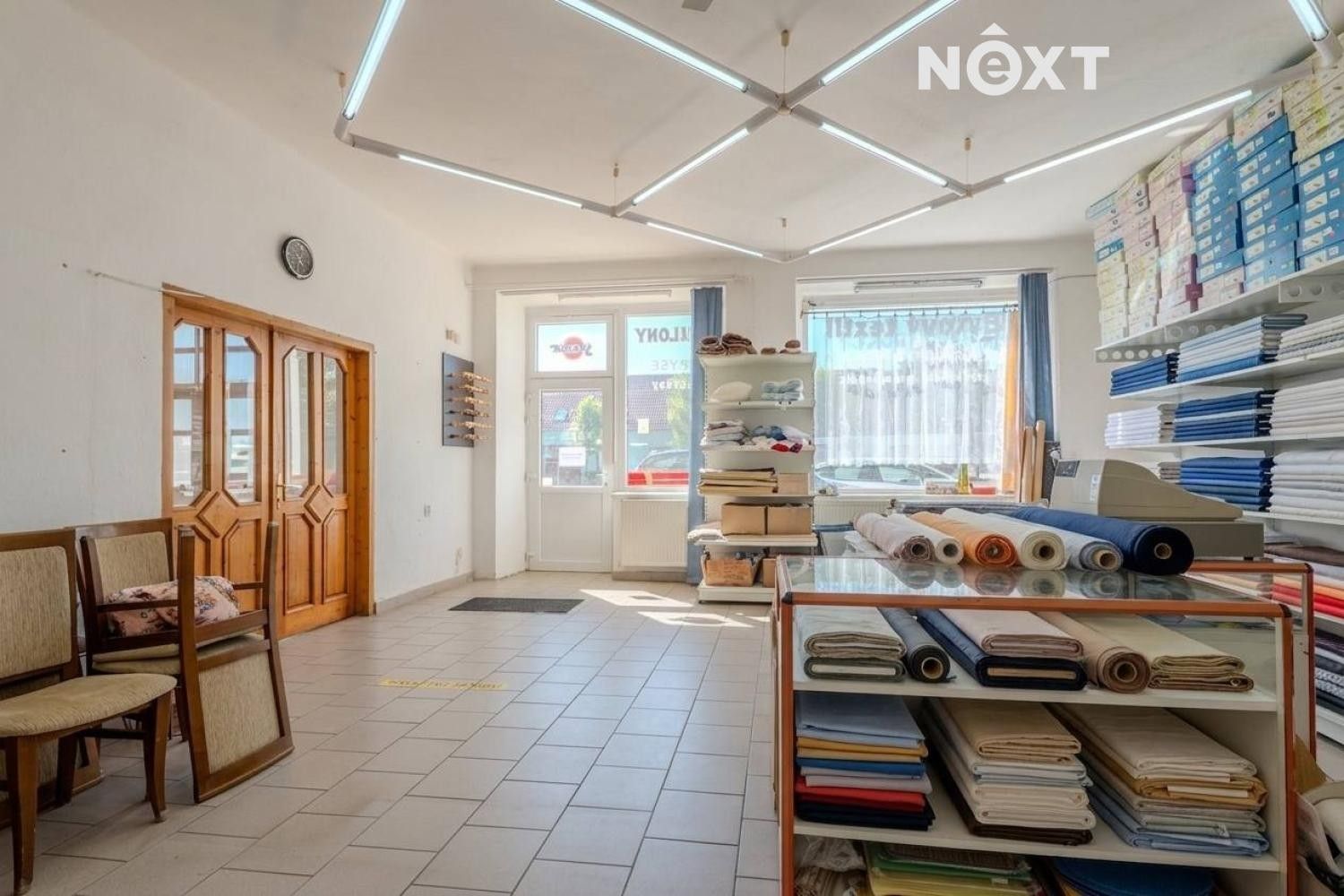 Obchodní prostory · 615 m² · Petrov - 3
