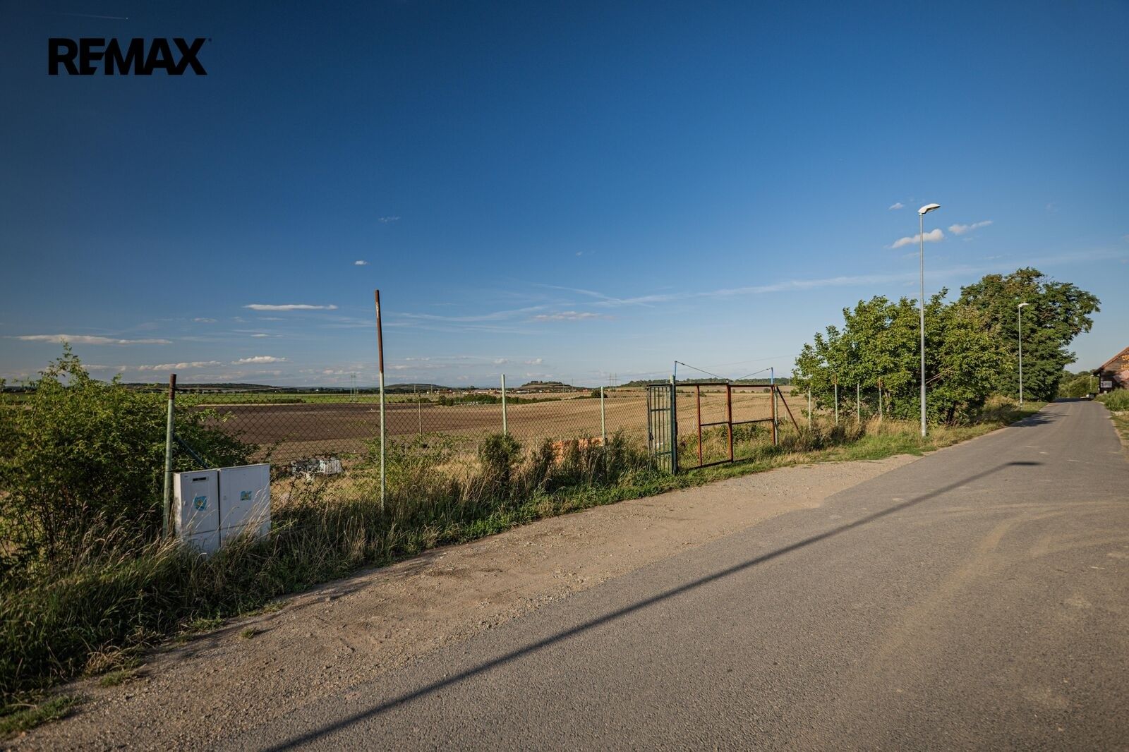 Prodej pozemek pro bydlení - Vykáň, 1 295 m² - 5