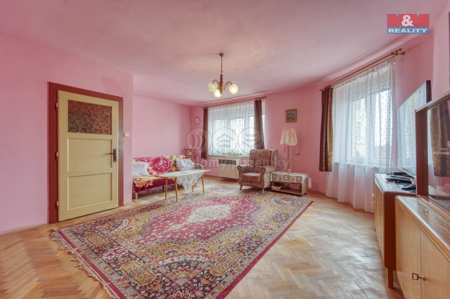 Prodej byt 2+1 - Hřbitovní, Planá, 63 m²