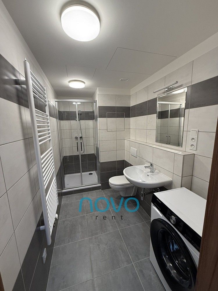 Byt 1+kk · 35 m² · Praha - Hostivař, Hlavní město Praha - 4