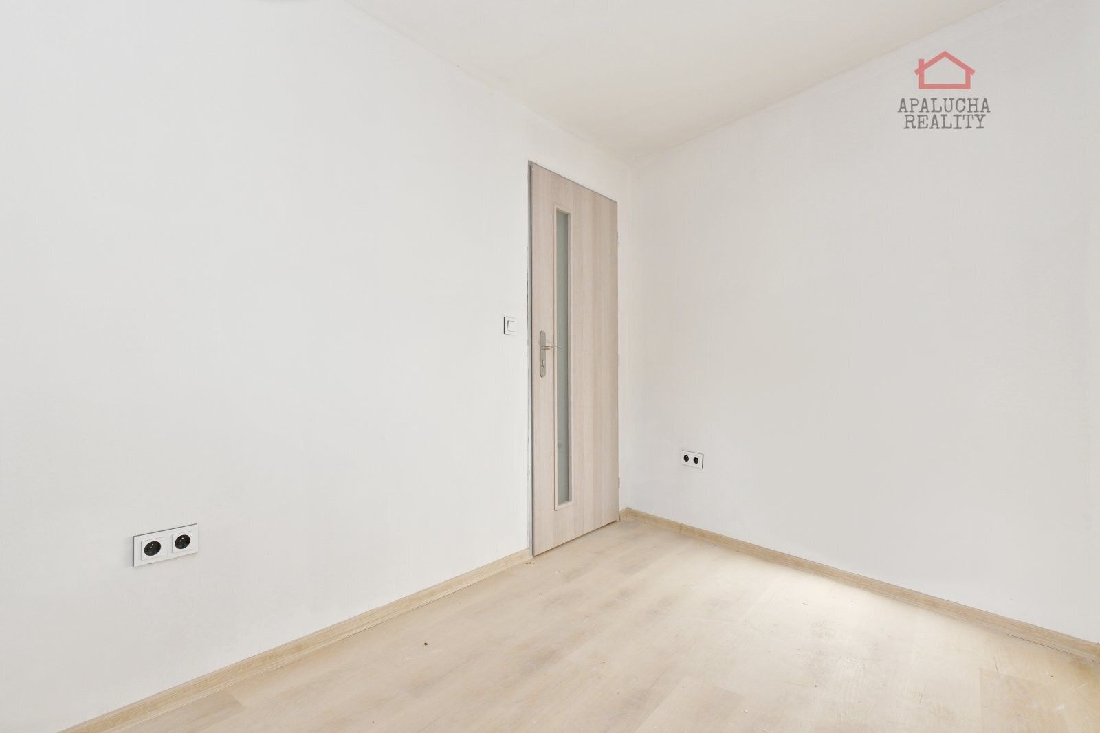 Pronájem byt 1+kk - Havlíčkova, Zásmuky, 17 m²