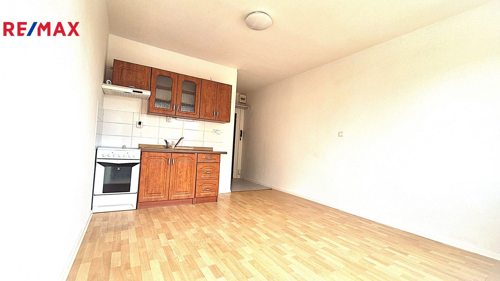 1+kk, Třebízského náměstí, Postoloprty, 20 m²