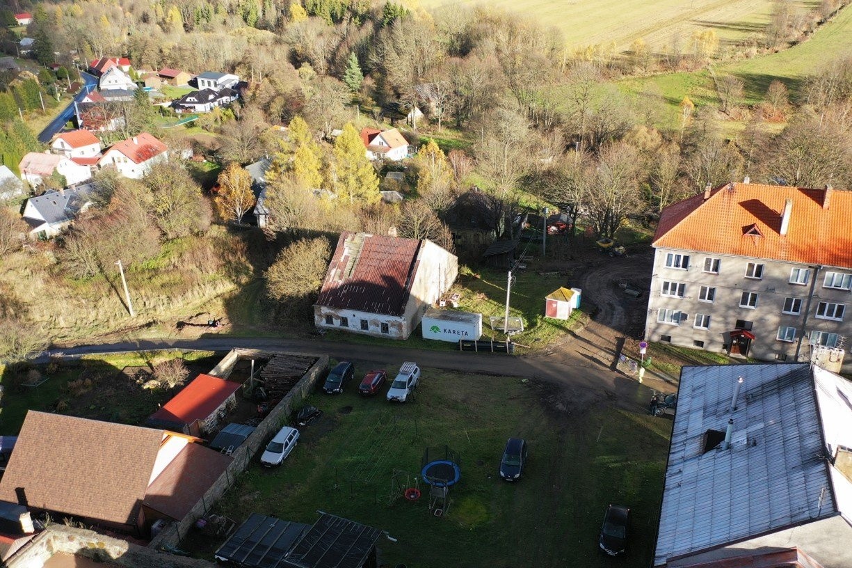 Rodinné domy, Huzová, 170 m² - 1