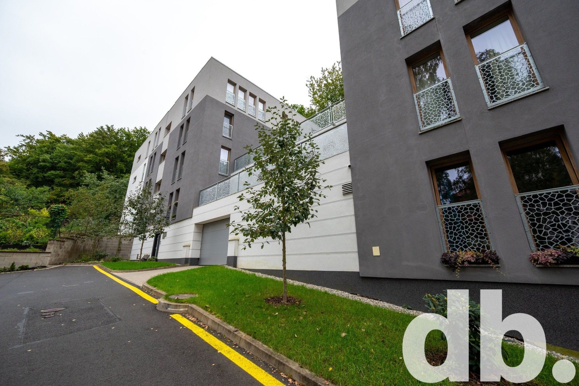 Prodej kancelář - Šumavská, Karlovy Vary, 63 m²