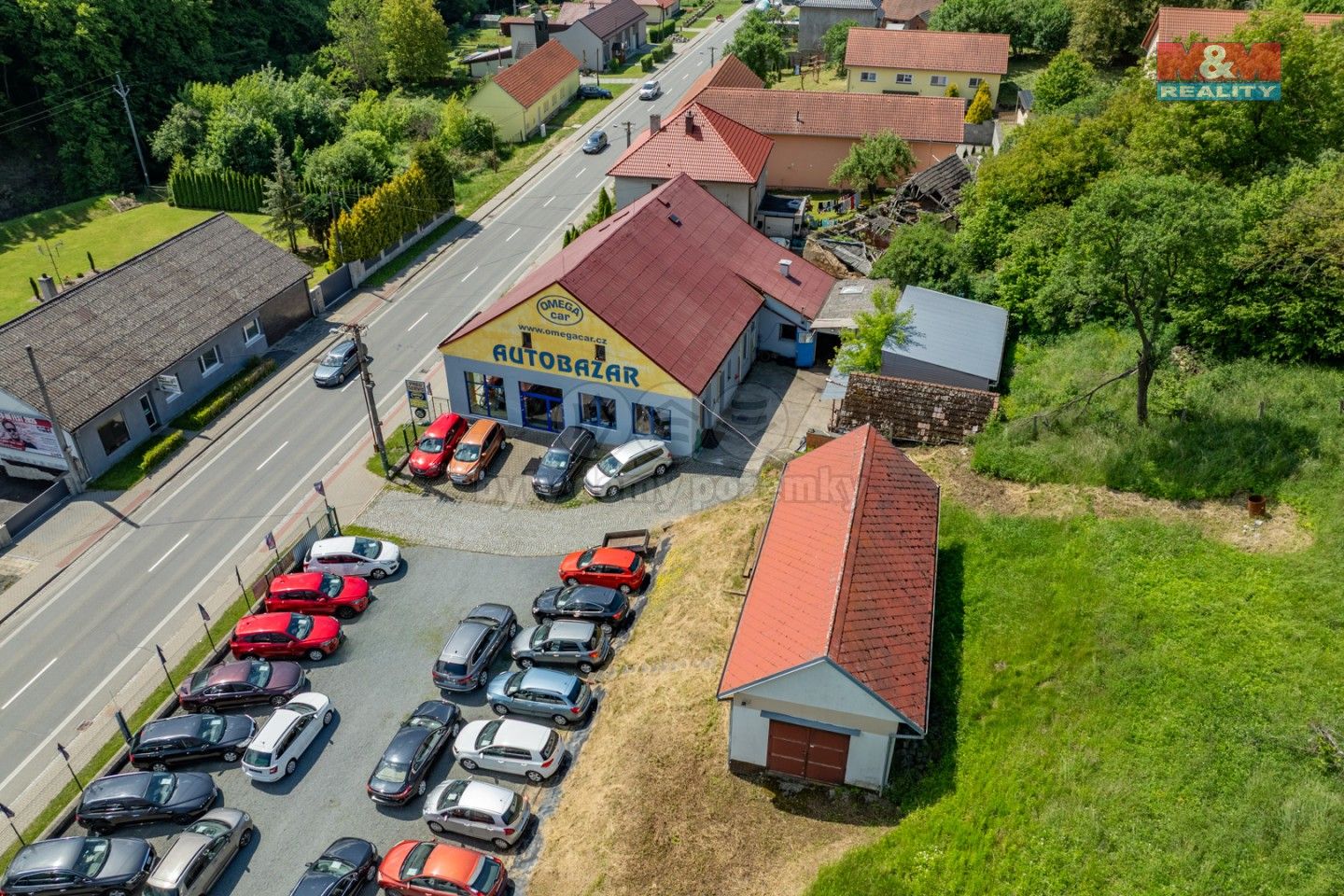 Obchodní prostory, Šarovy, 400 m²