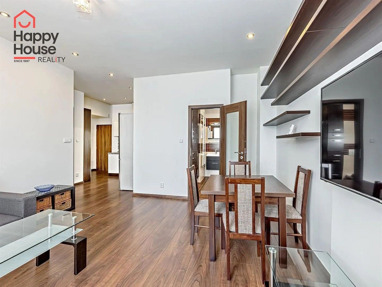 Byt 2+kk · 49 m² · Praha - Nusle, okres Praha 4, Hlavní město Praha - 3