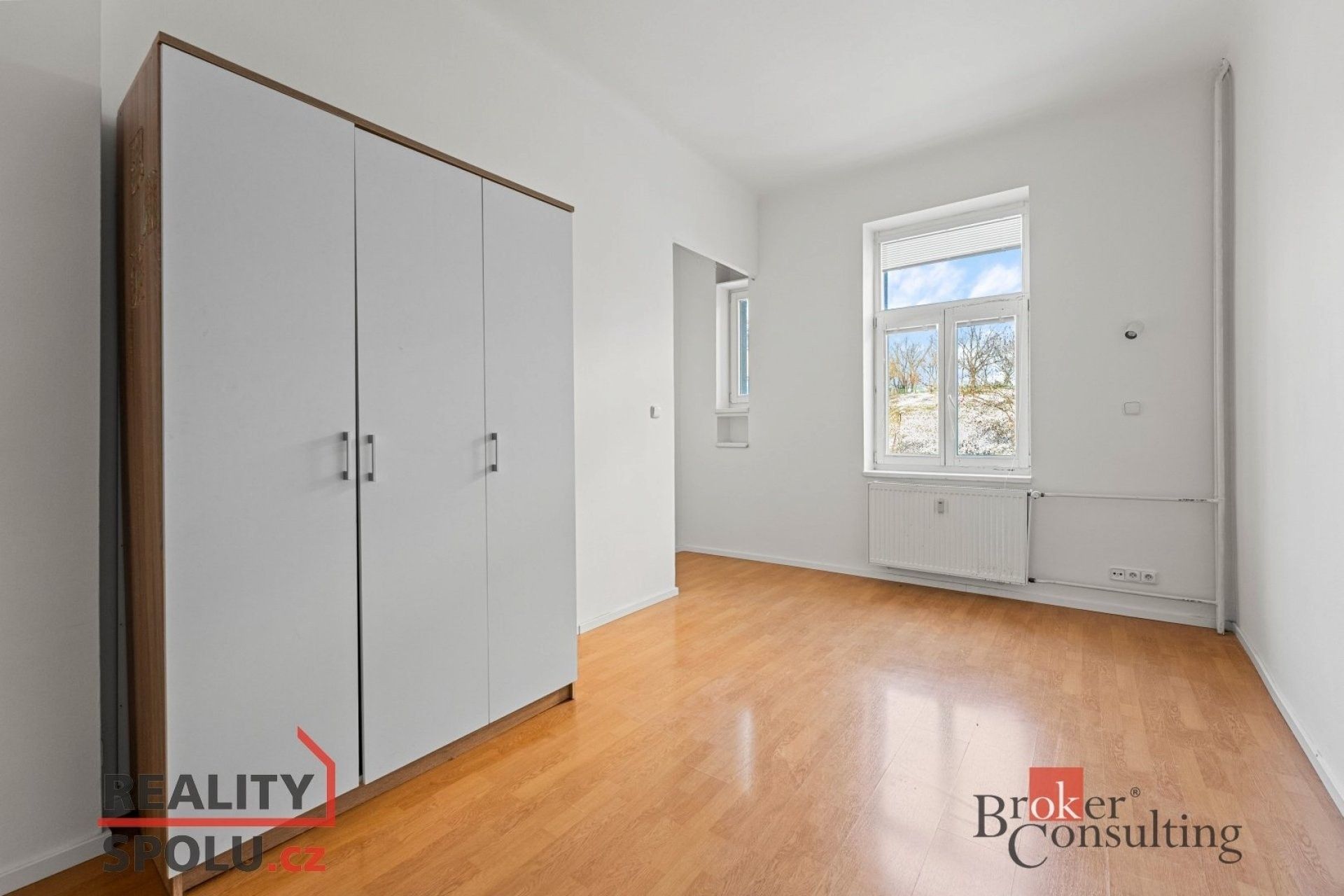 Prodej byt 2+1 - Koněvova, Praha, 55 m²