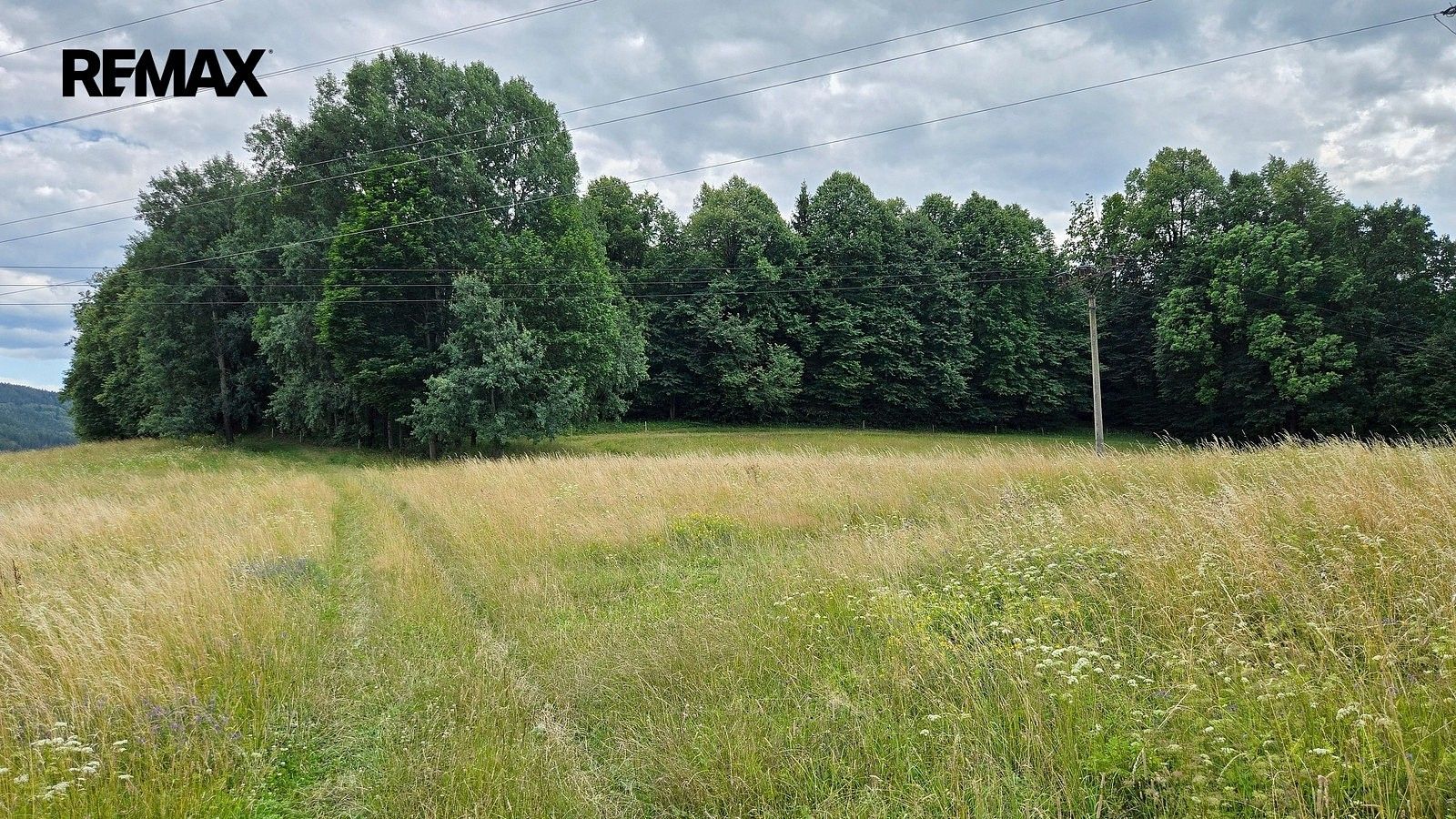 Les, 26 680 m²