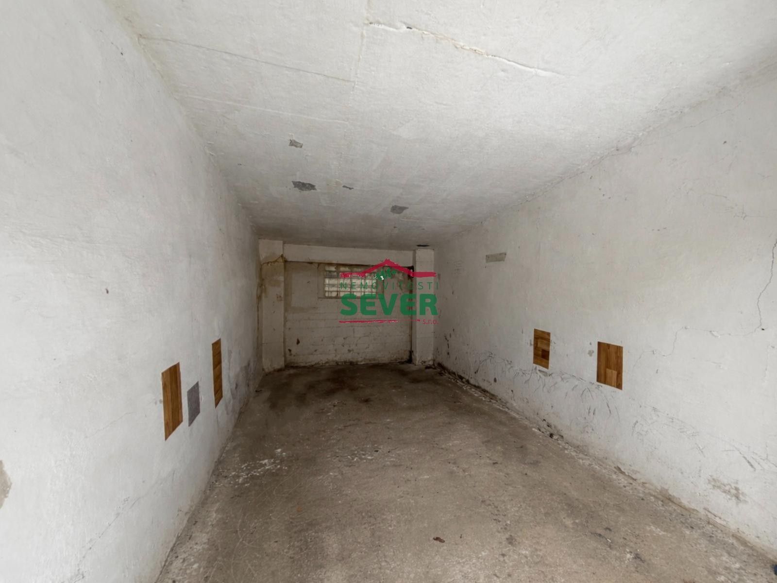 Prodej garáž - Jateční, Teplice, 19 m²