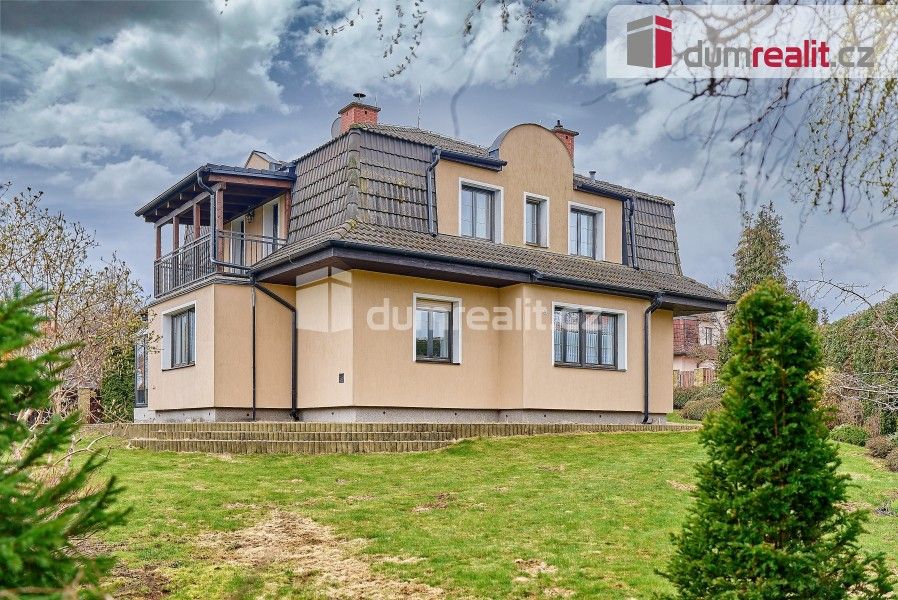 Rodinné domy, Zlatá, Karlovy Vary, 194 m²