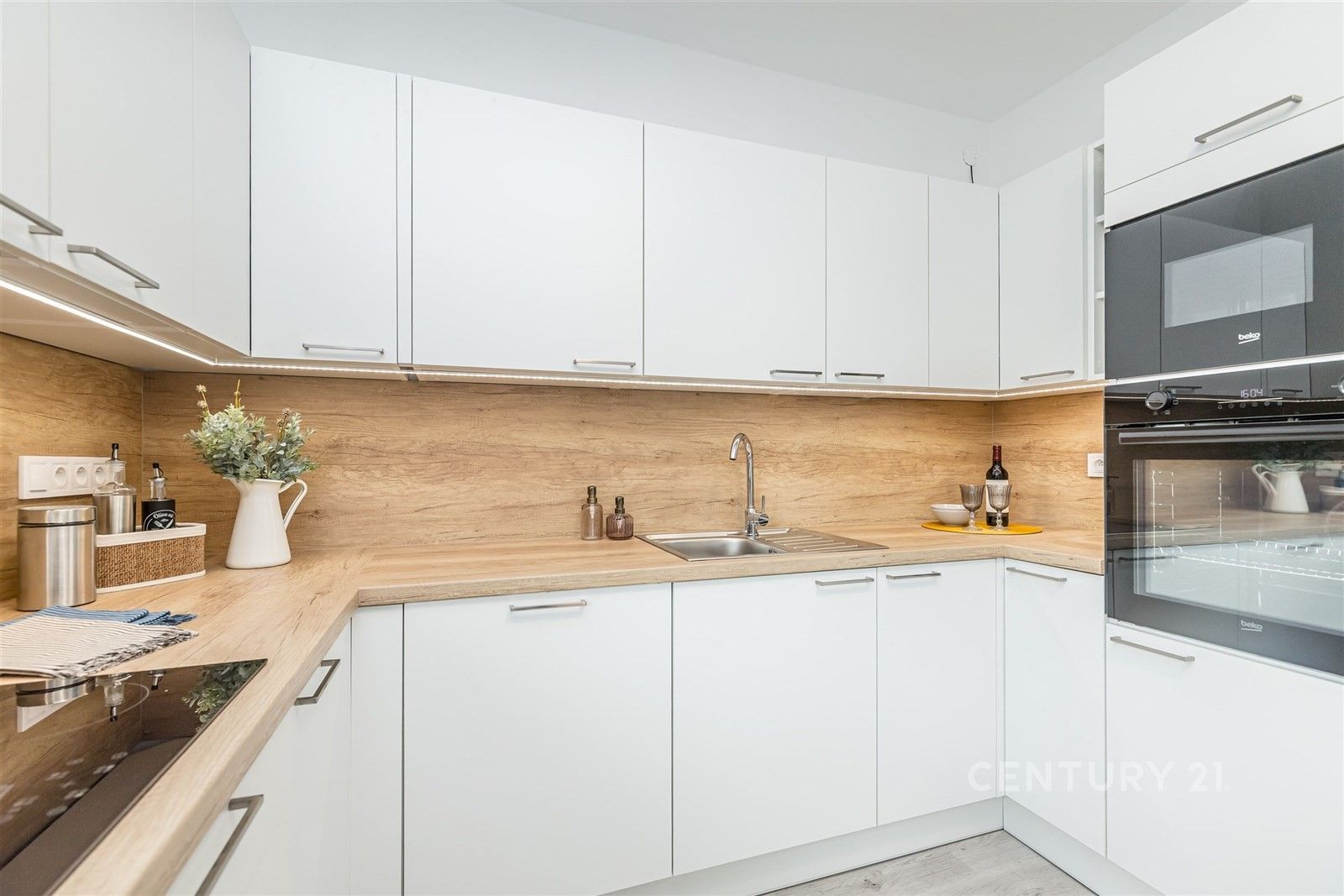 Prodej chata - Tyršova, Týnec nad Labem, 240 m²