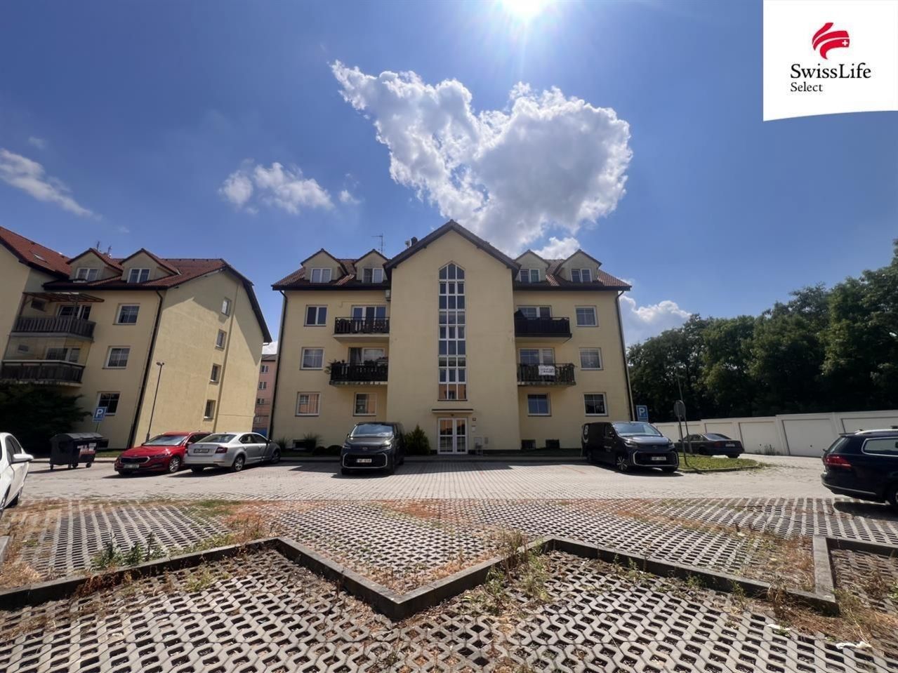 4+1, Žlutá  , Chrášťany, 100 m² - 1
