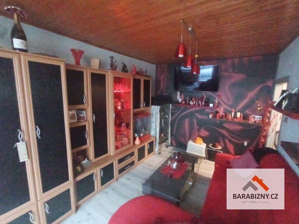 3+1, Samšina, 74 m²