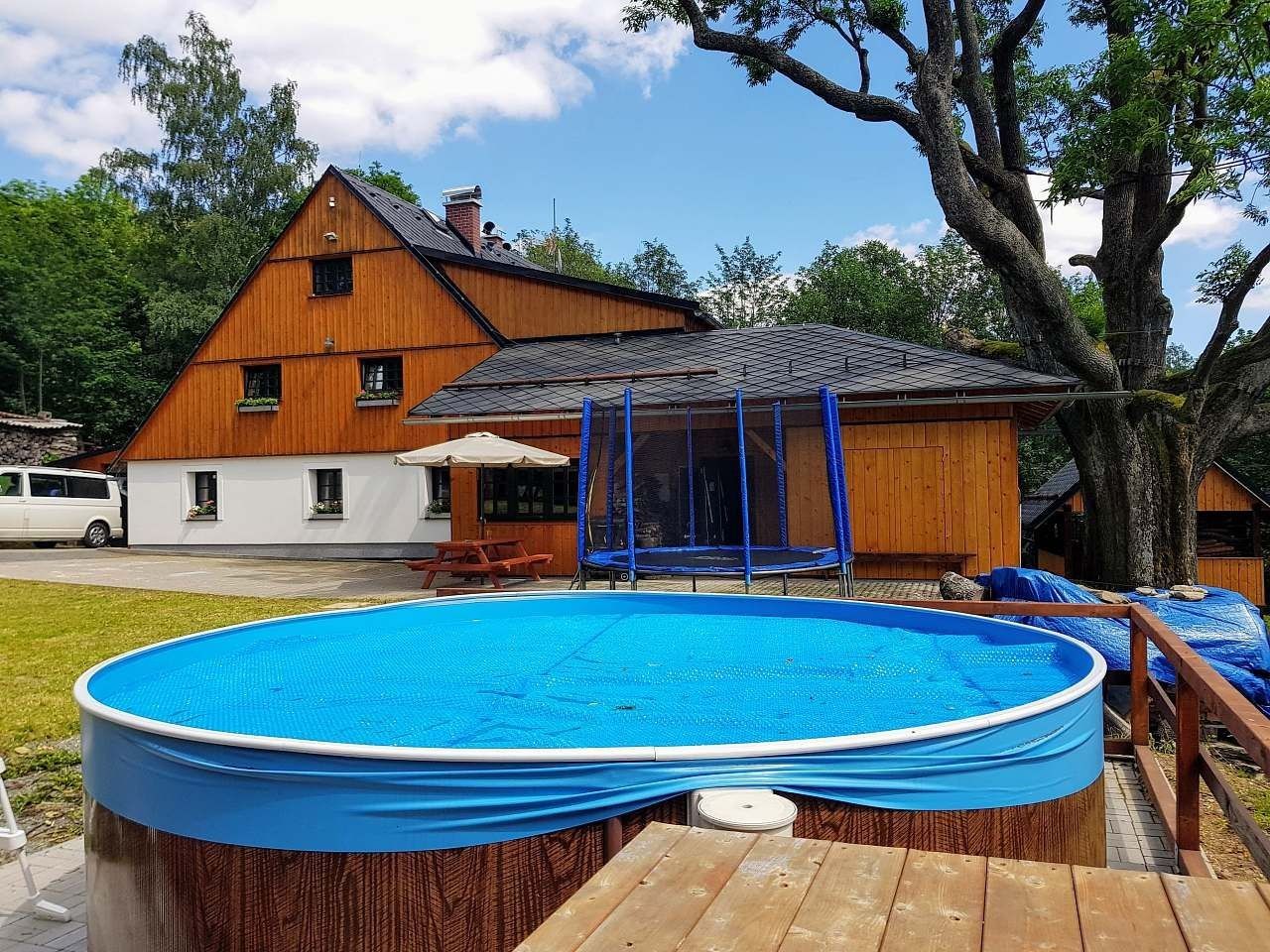 Chaty, Deštné v Orlických horách, Královéhradecký kraj - 1