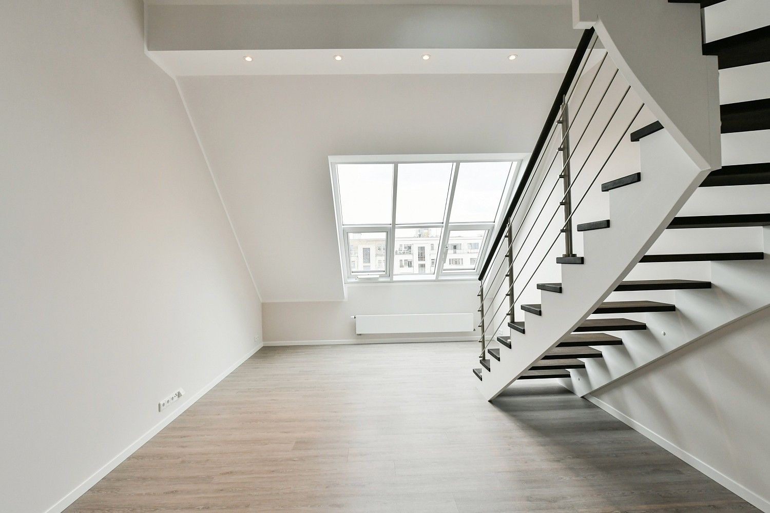 Byt 4+kk · 98 m² · Na výšinách, Praha 7 - Bubeneč - 2