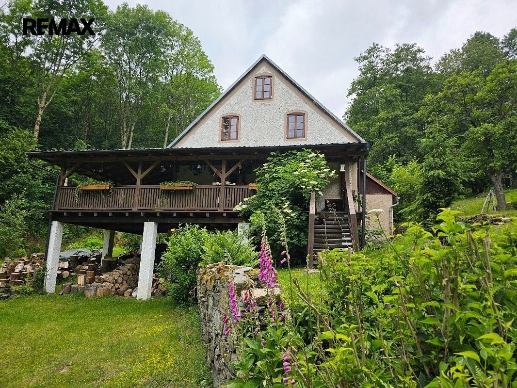 Chalupy, Stráž nad Ohří - Srní, okres Karlovy Vary, Karlovarský kraj, 300 m² - 2