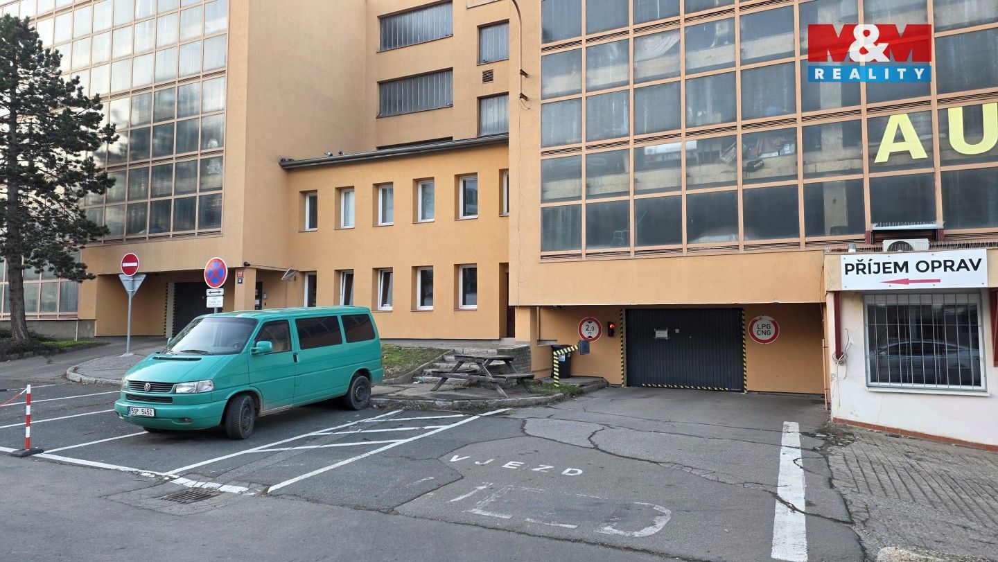 Pronájem ostatní - Lovosická, Praha, 18 m²