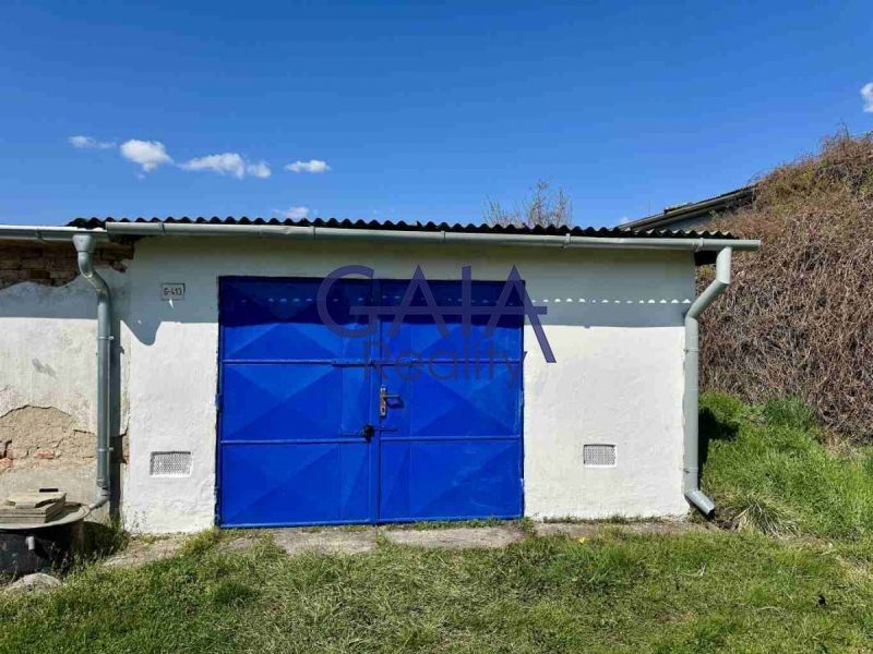 Prodej garáž - Hodonín, 24 m²