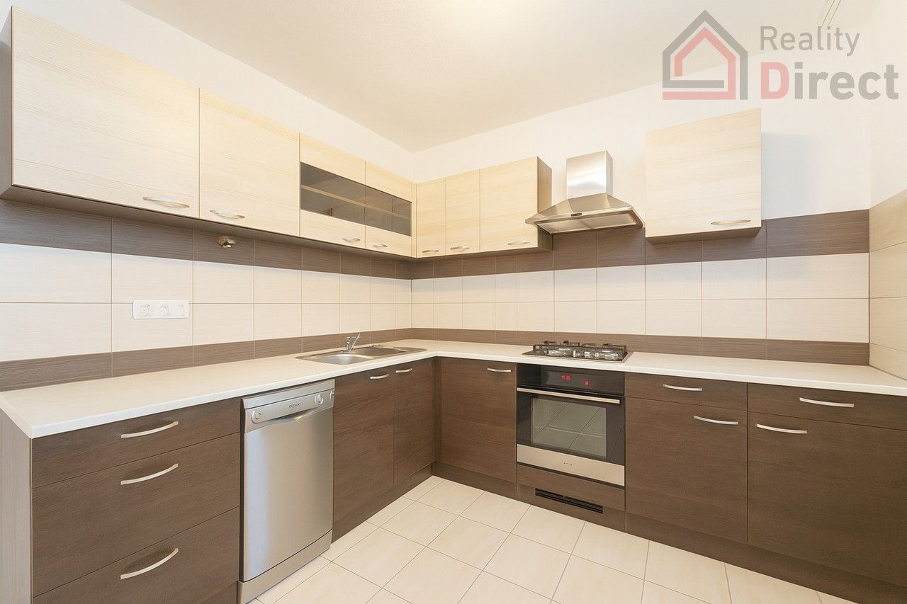 3+1, 17. listopadu, Mladá Boleslav, 80 m²