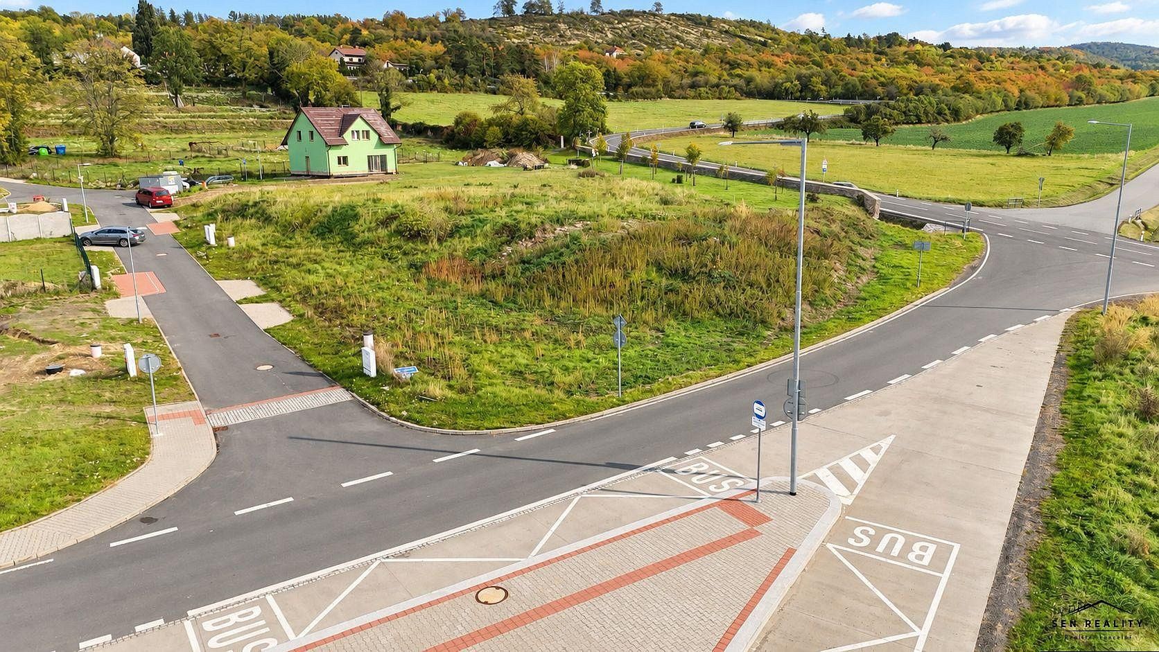 Pozemek pro bydlení, 853 m²