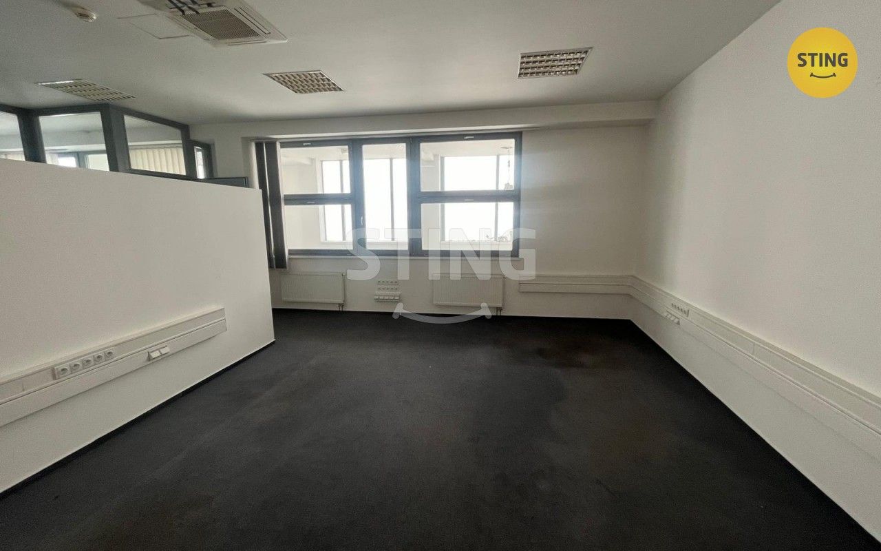 Pronájem kancelář - Dlouhá, Ostrava, 244 m² - 5