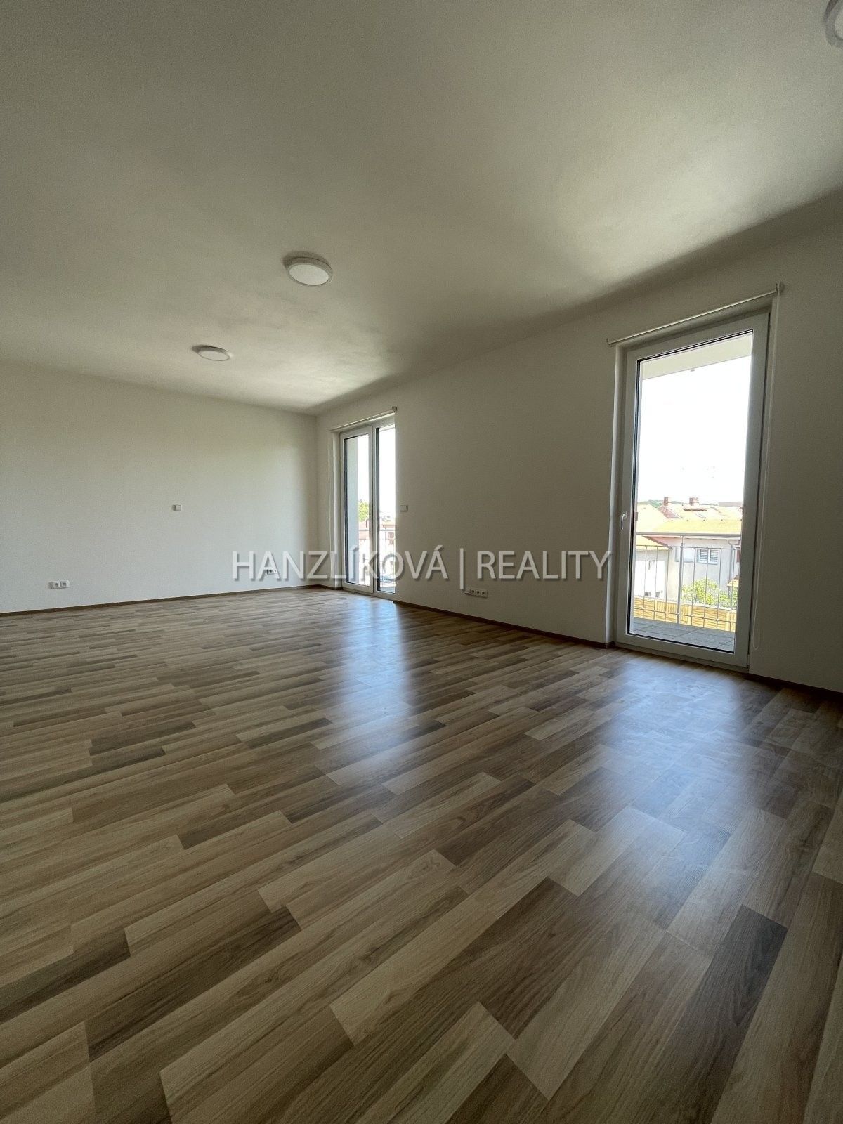 Byt 2+kk · 52 m² · České Budějovice 5 - 4