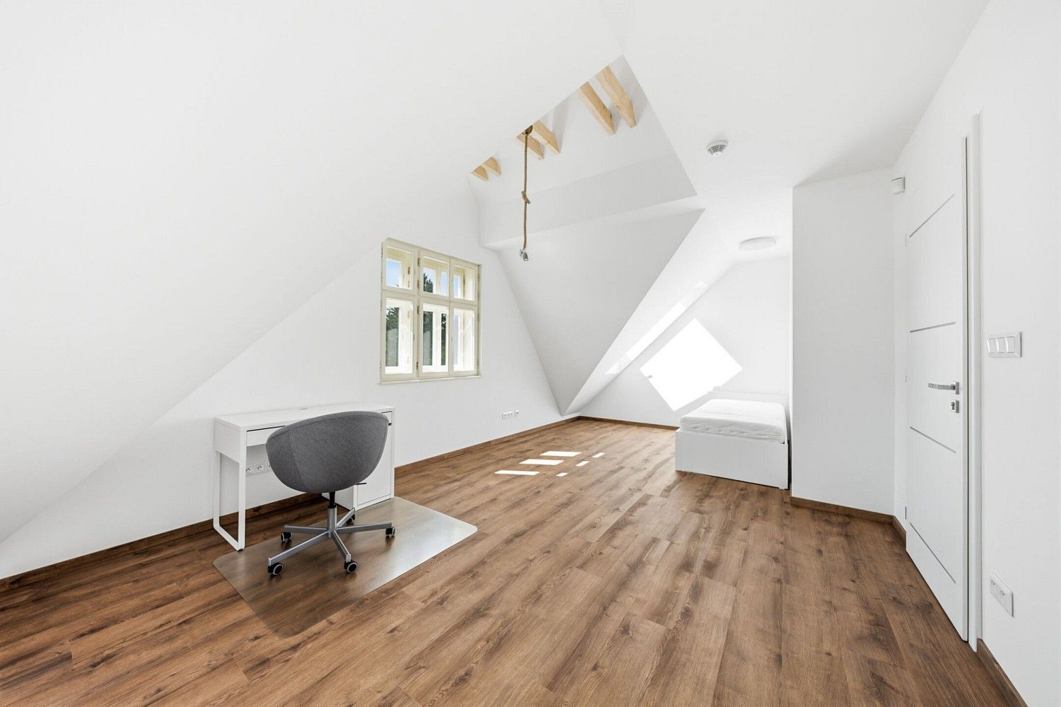 2+1, Plzeň - Bolevec, okres Plzeň-město, Plzeňský kraj, 60 m² - 2