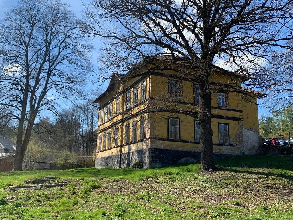 Rodinný dům · 872 m² · Nejdek - Suchá, okres Karlovy Vary, Karlovarský kraj - 3