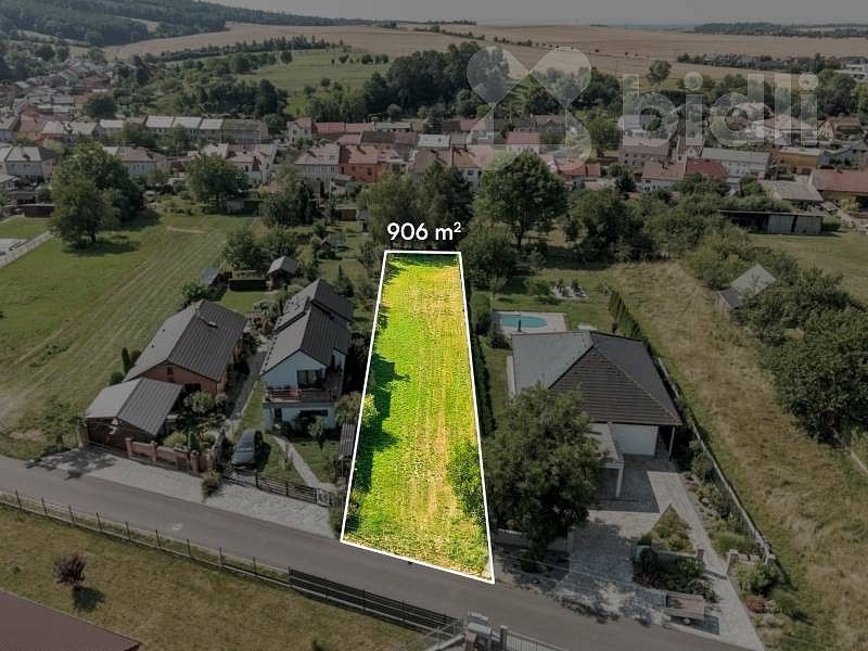 Pozemek pro bydlení, 906 m²