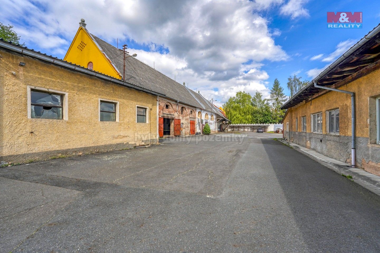 Prodej výrobní prostory - Kyjovská, Chodová Planá, 1 564 m²