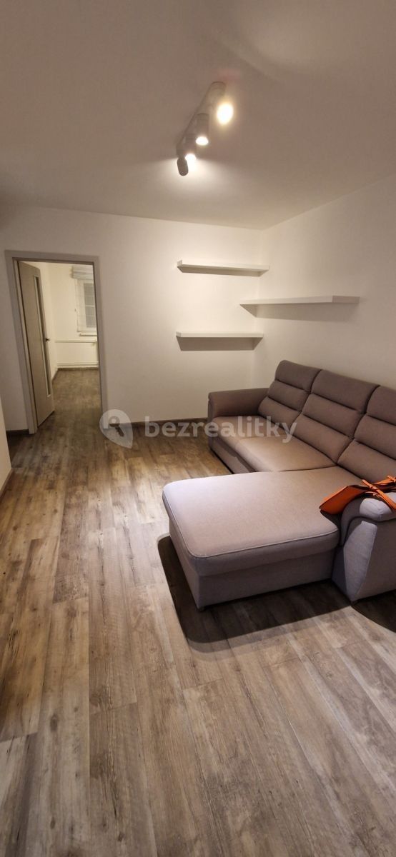 Byt 2+kk · 42 m² · Braniborská, Milovice - Benátecká Vrutice, Středočeský kraj - 3