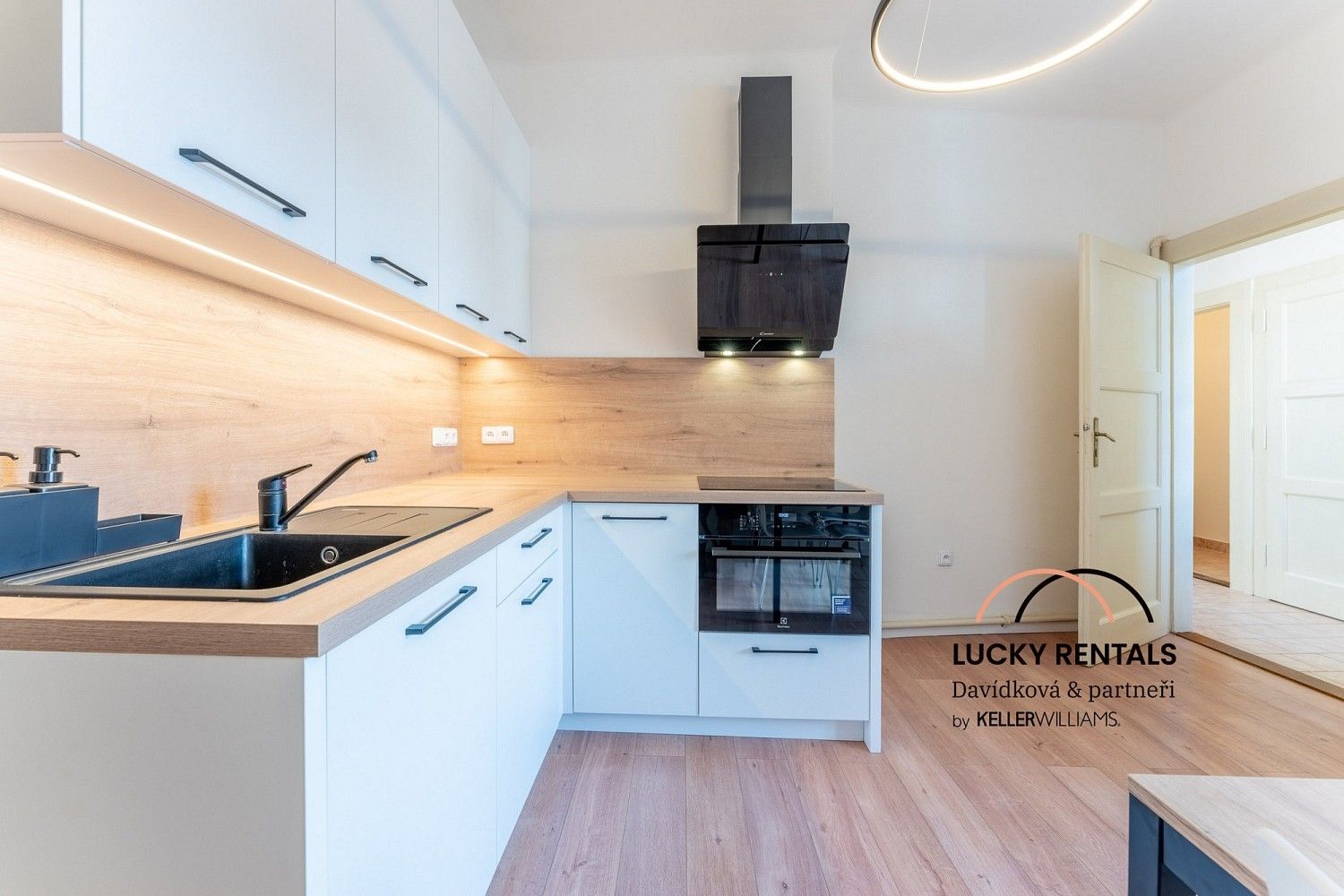 2+1, Praha - Staré Město, okres Praha 1, Hlavní město Praha, 65 m²