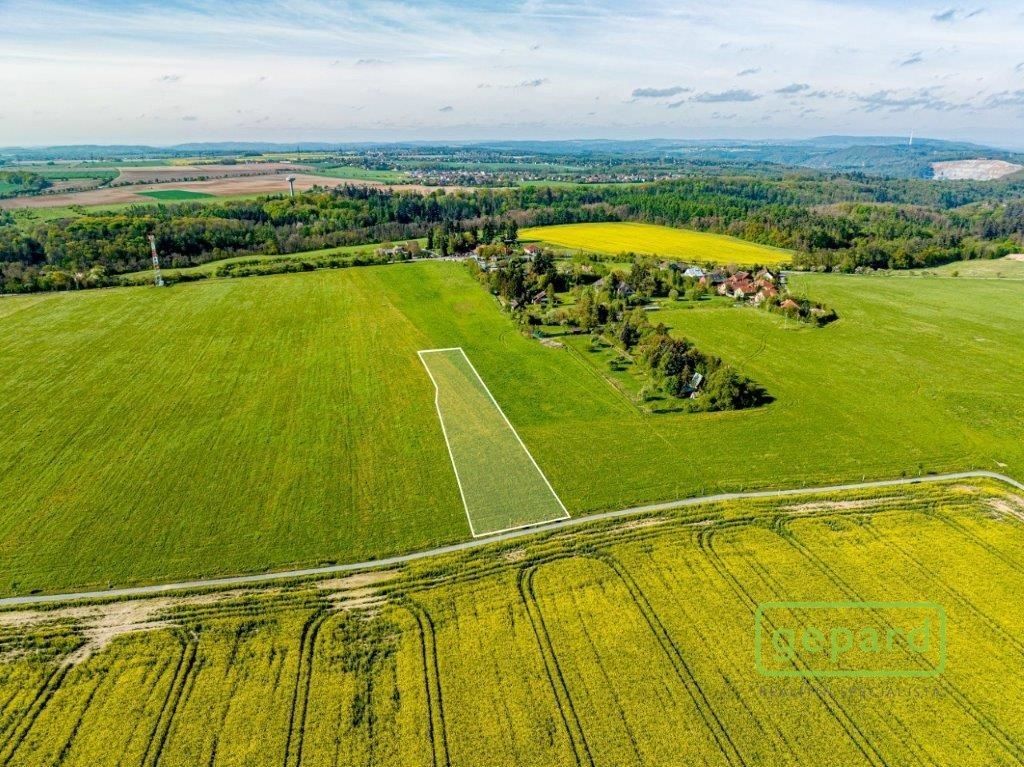 Prodej zemědělský pozemek - Dolní Břežany, 4 410 m²