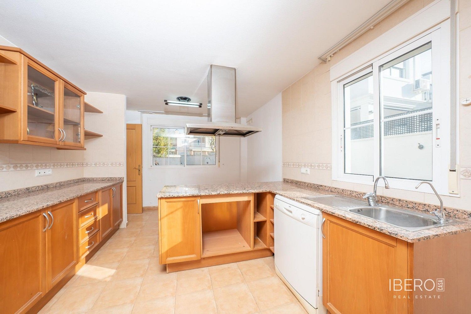 Prodej rodinný dům - Aspe, ES, 250 m² - 2