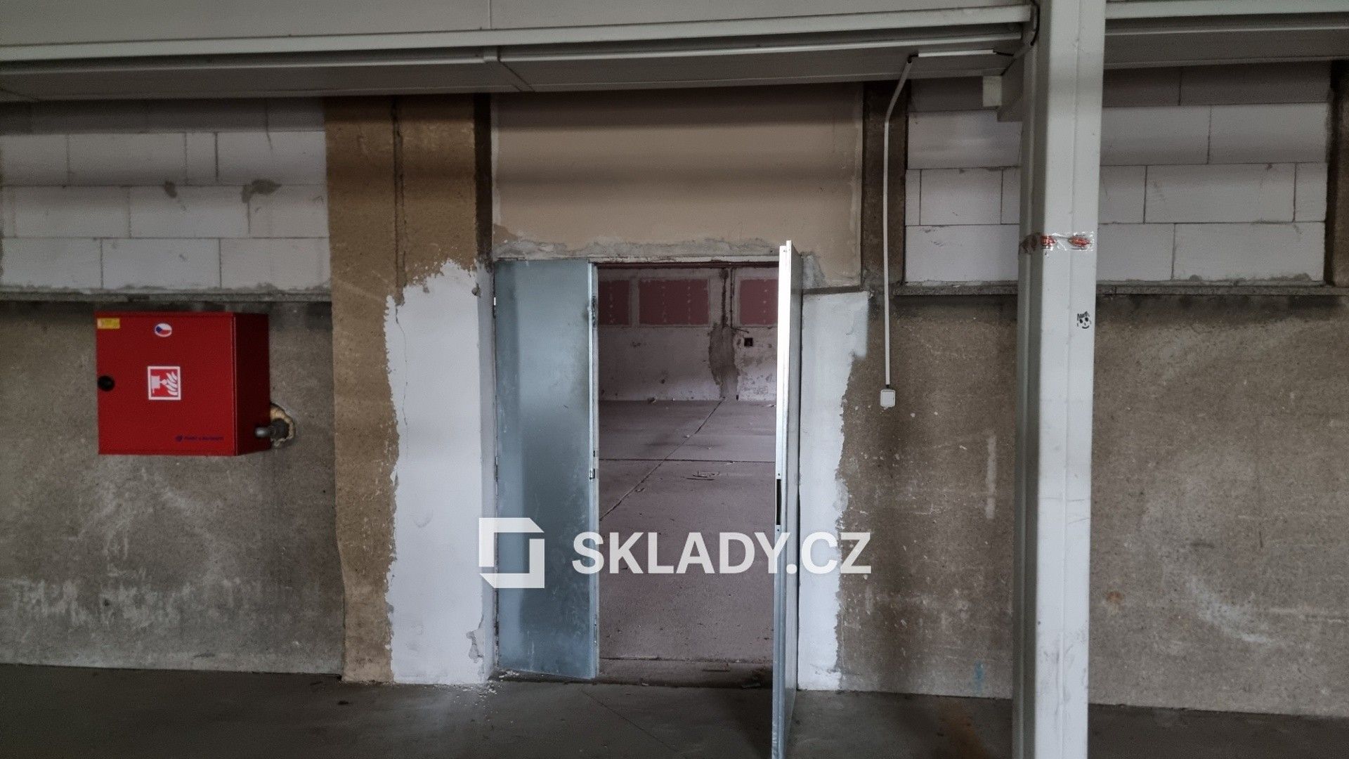 Pronájem sklad - U Studia, Ostrava, 940 m²