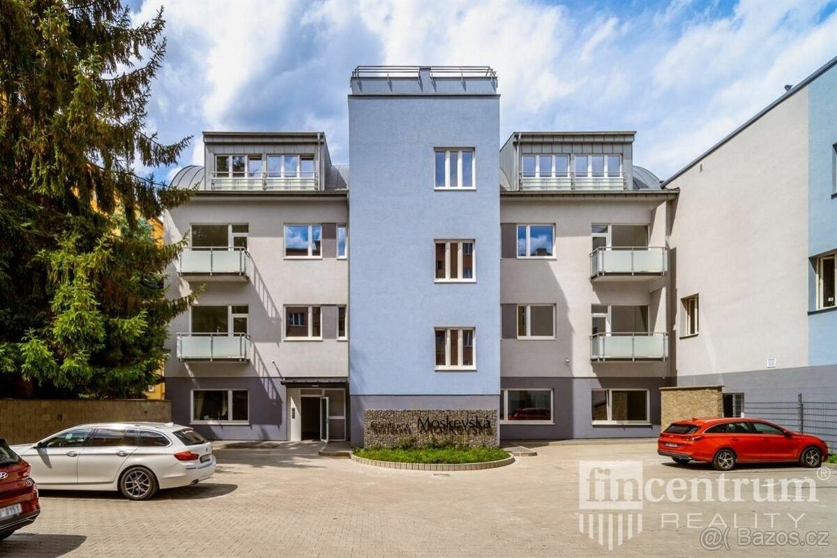 2+kk, Karlovy Vary, 360 01, 73 m²
