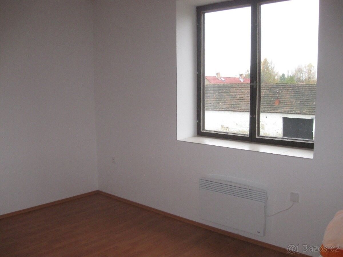 Pronájem byt - Záboří u Blatné, 387 34