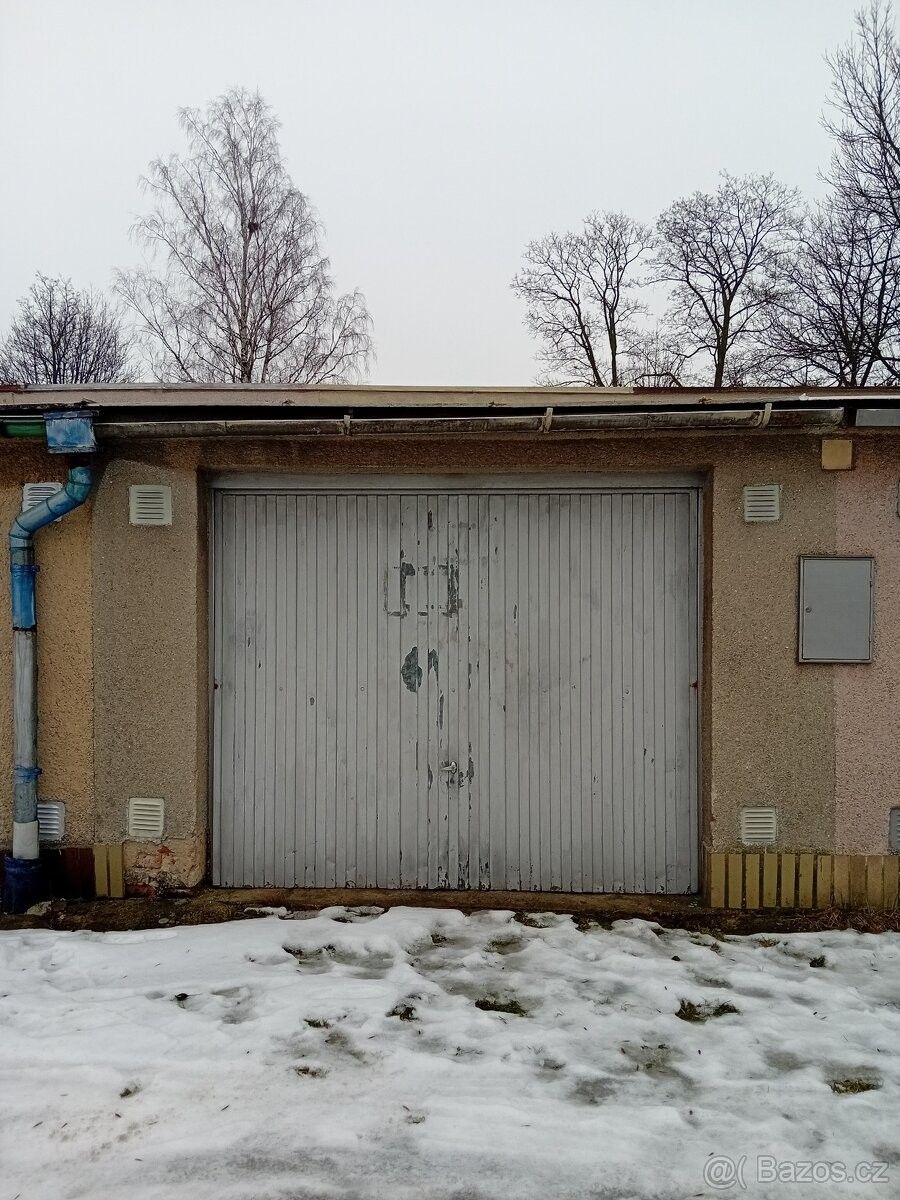 Garáže, Svitavy, 568 02