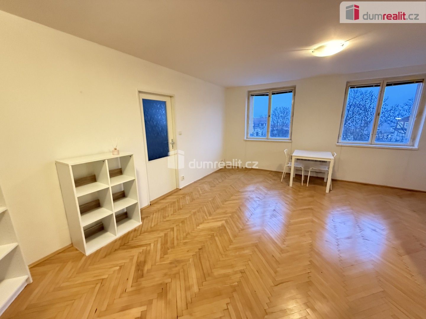Pronájem byt 2+kk - Na Skalce, Praha, 43 m²