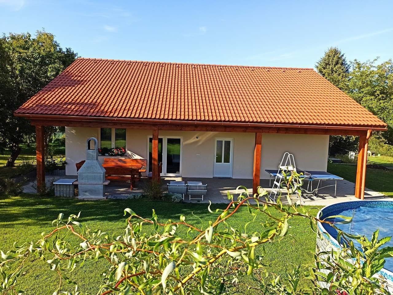 Chaty, Červený Újezd u Miličína, Středočeský kraj