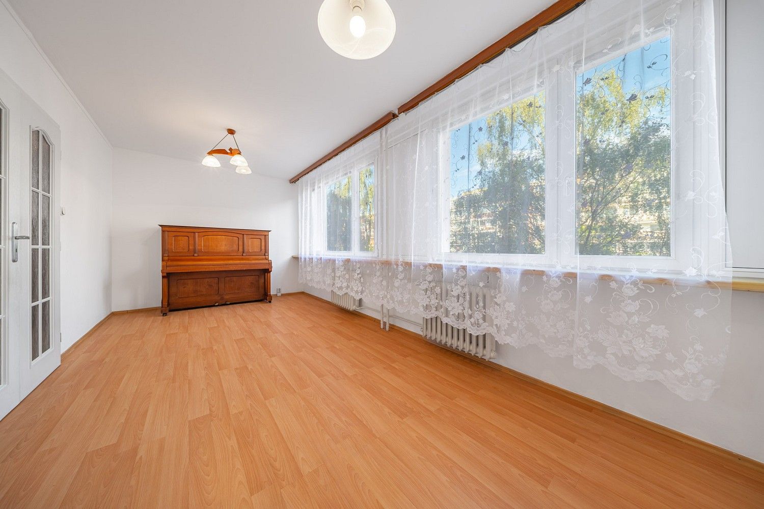 Byt 2+1 · 60 m² · Praha - Prosek, okres Praha 9, Hlavní město Praha - 4