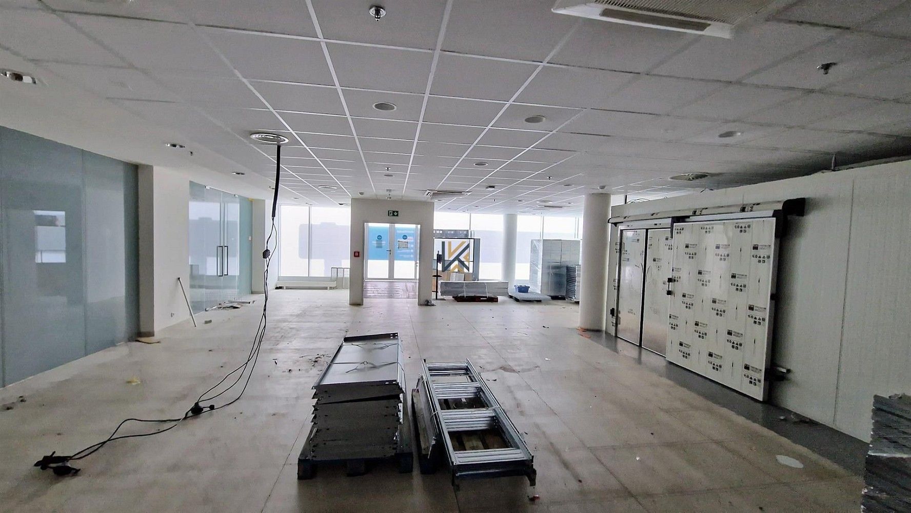 Obchodní prostory · 346 m² · Praha - Smíchov, okres Praha 5, Hlavní město Praha - 4